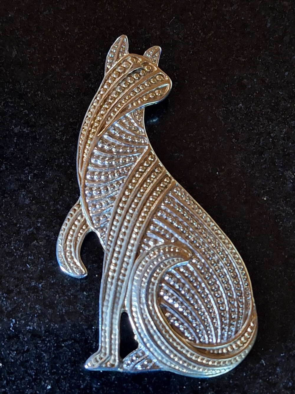 Vintage 80s Textured Silver And Gold Tone Cat Silhouette Pin